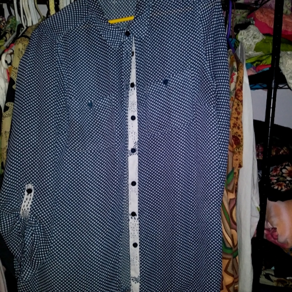 3/$20 Grenier blouse large